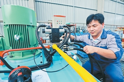 企業按下&ldquo;快進鍵&rdquo; 開足馬力忙生產