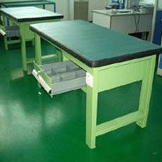 提升效率與品質(zhì) 現(xiàn)代工作臺在產(chǎn)品展示中的關(guān)鍵作用